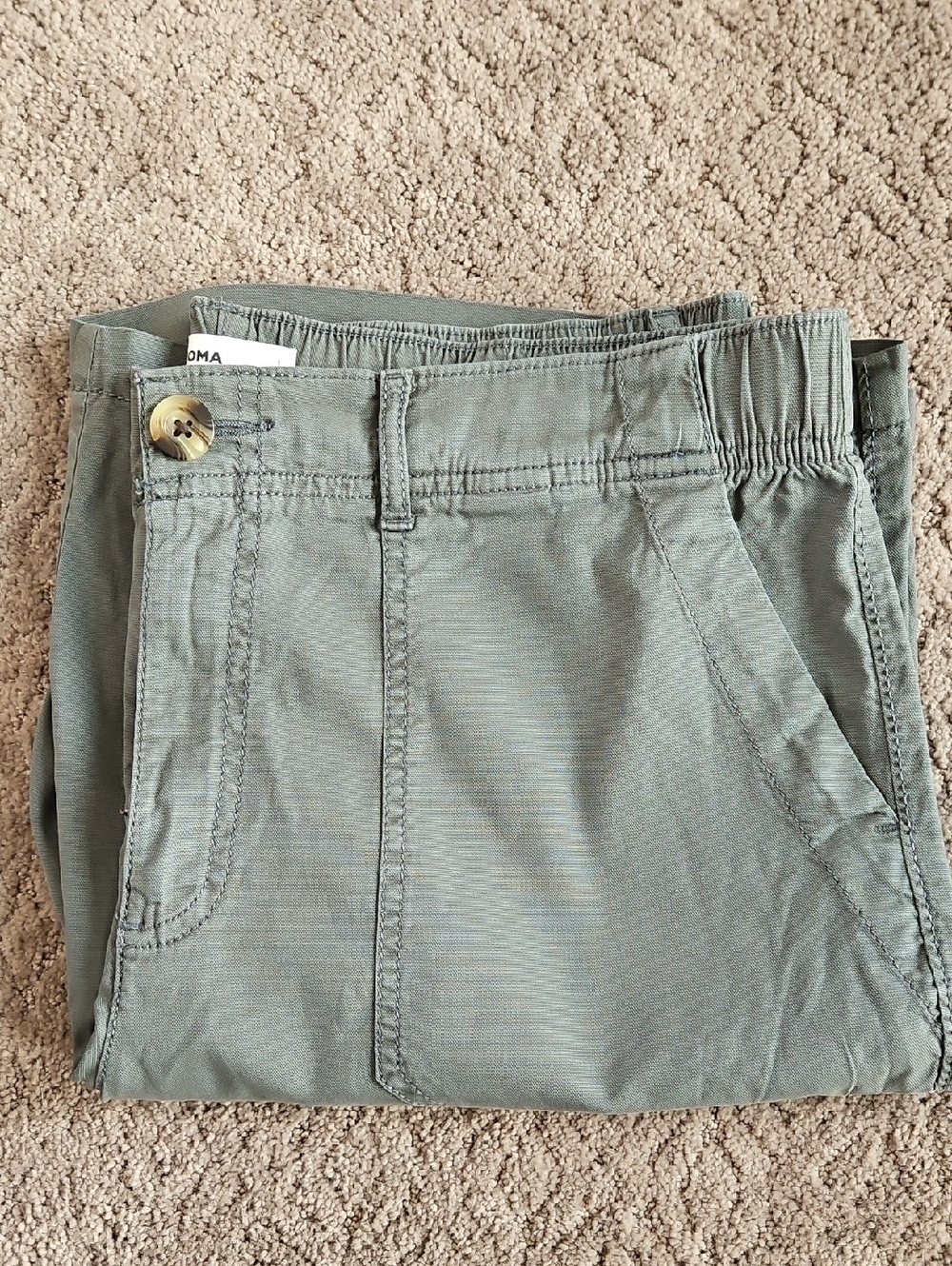 Sonoma Woman's Sage Green Flat Front Casual Shorts - Picture 4 of 4